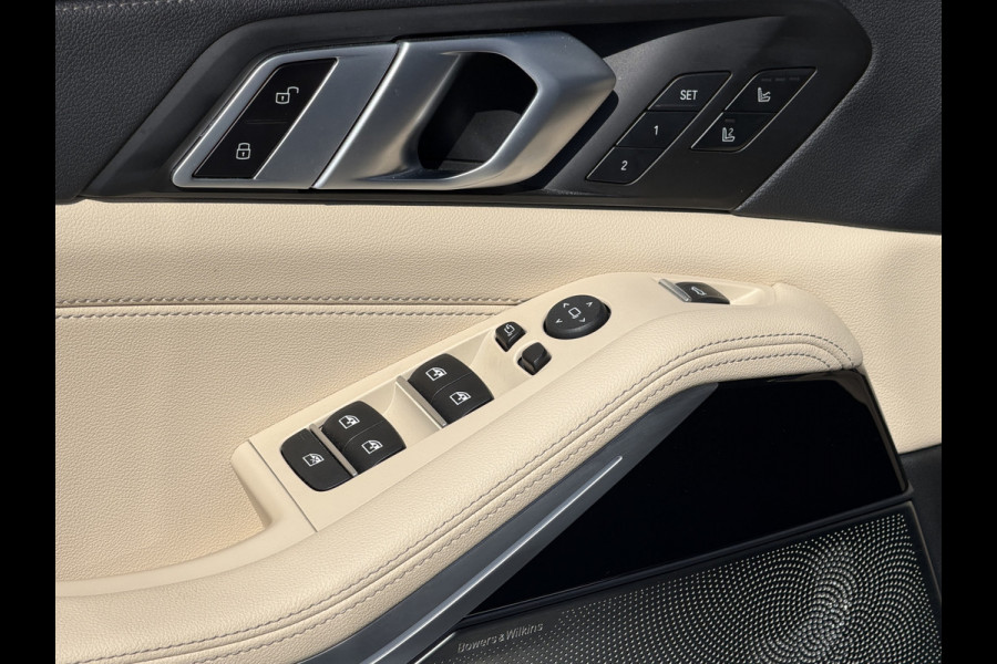 BMW X5 xDrive45e High Executive | Pano/Schuif dak | B&W Audio | 360 Camera | Full Option!