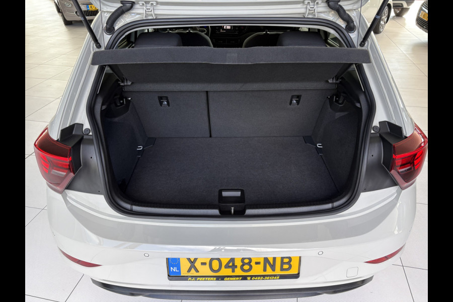 Volkswagen Polo 1.0 TSI Life Airco - Apple carplay - Parkeersensoren - Led verlichting - Radio - Cruise control - Bluetooth - Stuur multifunctioneel - Elektrische ramen - Licht metalen velgen 15 inch