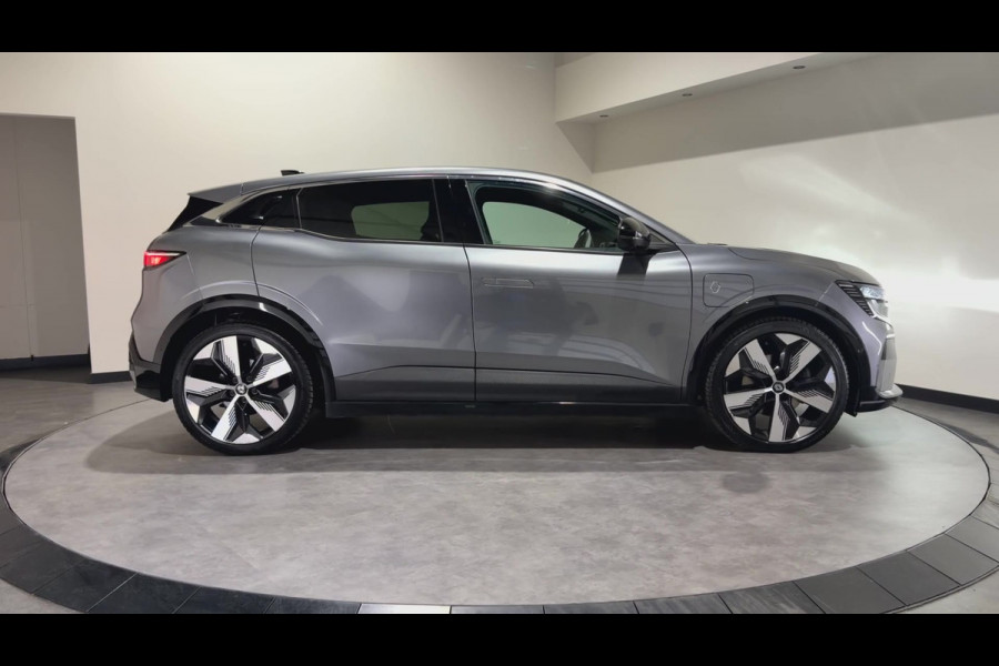 Renault Mégane E-Tech EV40 Boost Charge Equilibre | Airco | LED koplampen | apple carplay | ACC