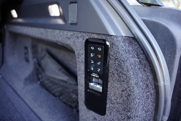 Land Rover Range Rover P 510 E SV Head Up / Meridian Signature