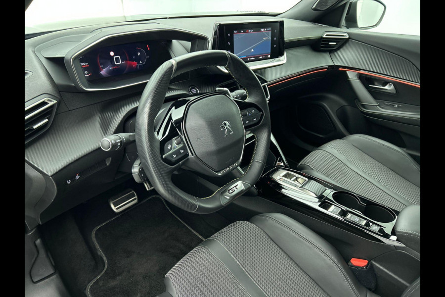 Peugeot 2008 1.2 PureTech 130pk Automaat GT Line Airco Navi Carplay PDC VA+ Camera Adaptive Cruise control Full LED Stoelverwarming