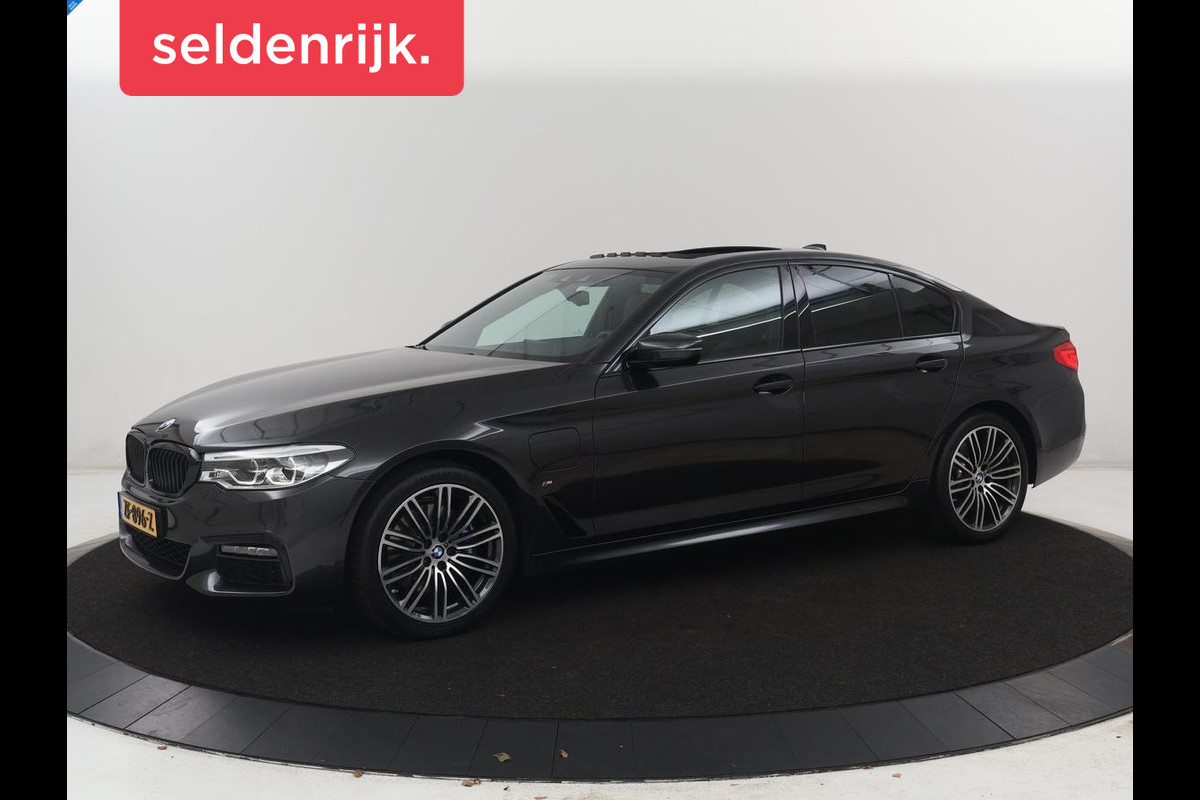 BMW 5 Serie 530e iPerformance M Sport High Executive | Panoramadak | Leder | Memory | Stoelverwarming | Cruise control | Camera | Park assist | Carplay | Climate control | PHEV