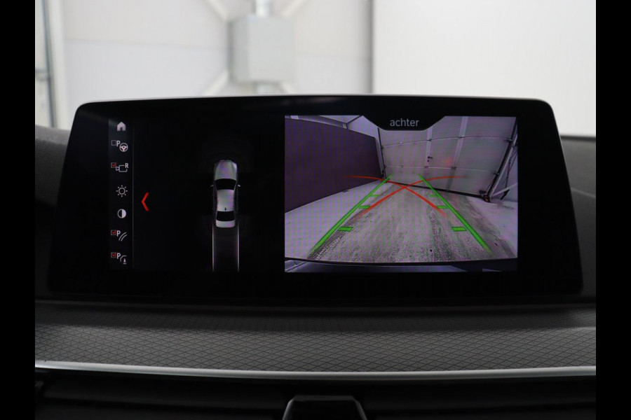 BMW 5 Serie 530e iPerformance M Sport High Executive | Panoramadak | Leder | Memory | Stoelverwarming | Cruise control | Camera | Park assist | Carplay | Climate control | PHEV