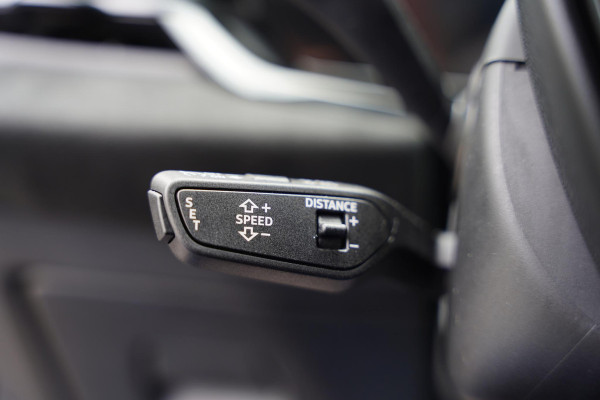 Audi RS5 Avant Quattro / Sportpakket / Keramisch / Pano / Head-Up