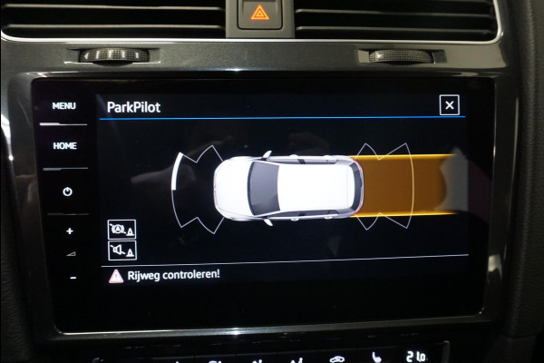 Volkswagen e-Golf Edition Navigatie Climate Control Parkeer sensoren V+A Privacy Glass