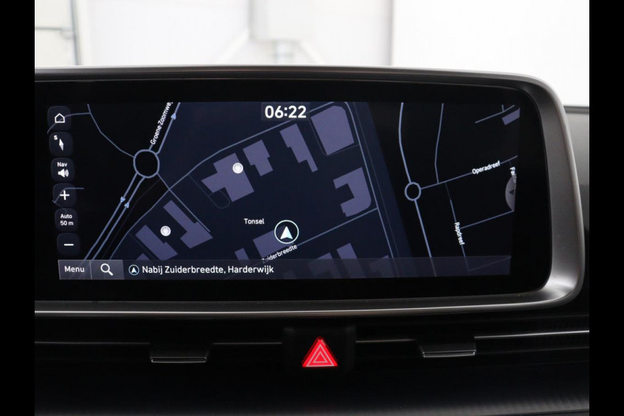 Hyundai IONIQ 6 Style 77.4 kWh | SOH 93.9 % | Navigatie | Virtual dashboard | Carplay | Climate Control | Adaptive cruise | camera | Park assist | Trekhaak | DAB+ | PHEV