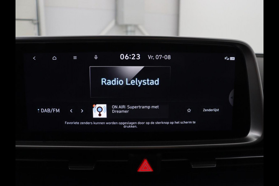 Hyundai IONIQ 6 Style 77.4 kWh | SOH 93.9 % | Navigatie | Virtual dashboard | Carplay | Climate Control | Adaptive cruise | camera | Park assist | Trekhaak | DAB+ | PHEV