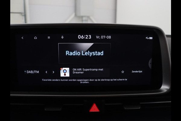Hyundai IONIQ 6 Style 77.4 kWh | SOH 93.9 % | Navigatie | Virtual dashboard | Carplay | Climate Control | Adaptive cruise | camera | Park assist | Trekhaak | DAB+ | PHEV