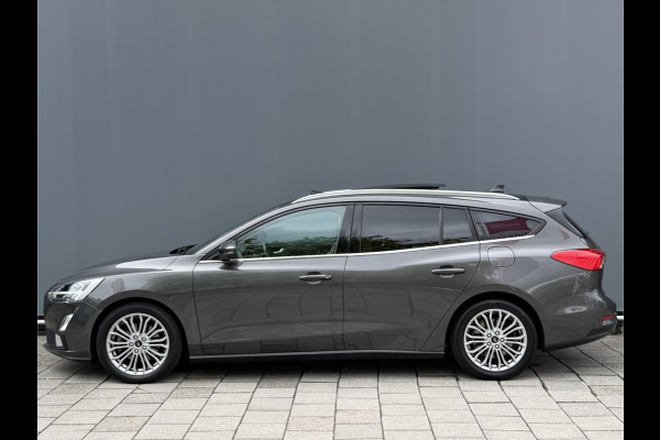 Ford FOCUS Wagon BWJ 2019 | 1.0T 126PK Titanium Bus AUTOMAAT | TREKHAAK | PANO DAK | LEER | LED | NAVI | CLIMA | STOEL&STUUR VERW | PDC | DONKER GLASS |