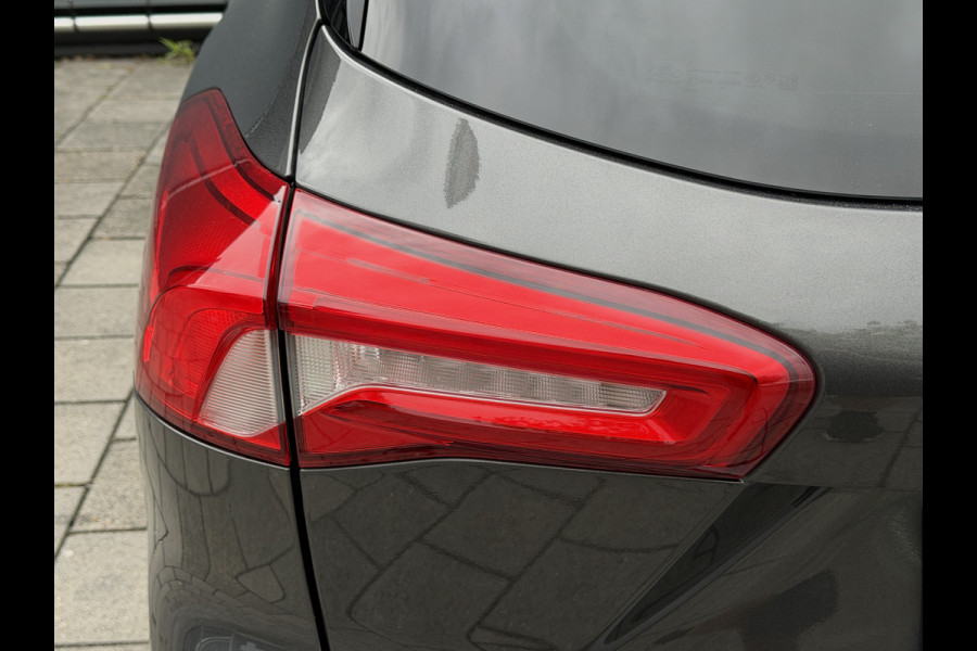 Ford FOCUS Wagon BWJ 2019 | 1.0T 126PK Titanium Bus AUTOMAAT | TREKHAAK | PANO DAK | LEER | LED | NAVI | CLIMA | STOEL&STUUR VERW | PDC | DONKER GLASS |