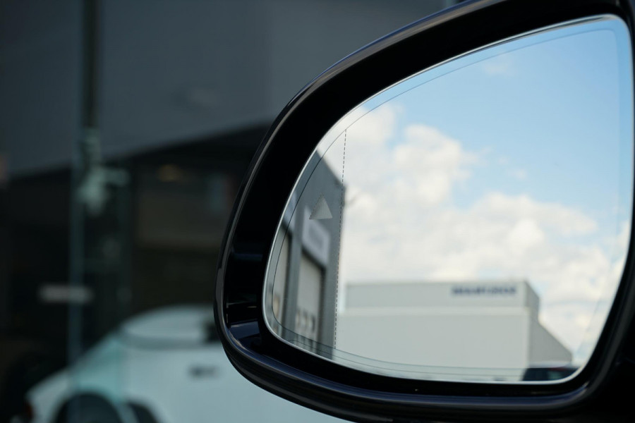 BMW iX3 High Executive 80 kWh + PANO / TREKHAAK / 360 CAMERA / HEAD-UP / PREMIUM AUDIO