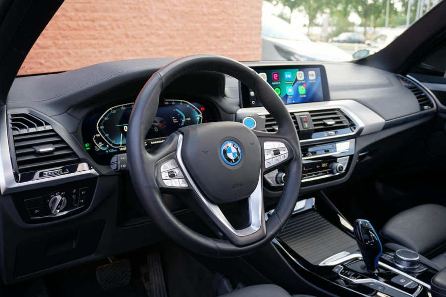 BMW iX3 High Executive 80 kWh + PANO / TREKHAAK / 360 CAMERA / HEAD-UP / PREMIUM AUDIO