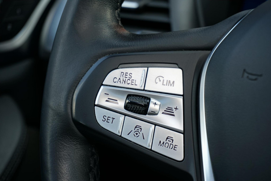 BMW iX3 High Executive 80 kWh + PANO / TREKHAAK / 360 CAMERA / HEAD-UP / PREMIUM AUDIO
