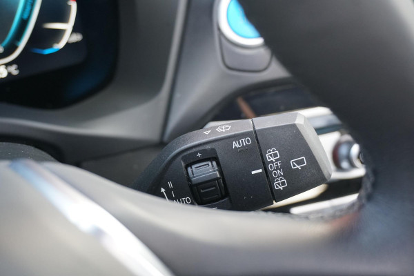 BMW iX3 High Executive 80 kWh + PANO / TREKHAAK / 360 CAMERA / HEAD-UP / PREMIUM AUDIO