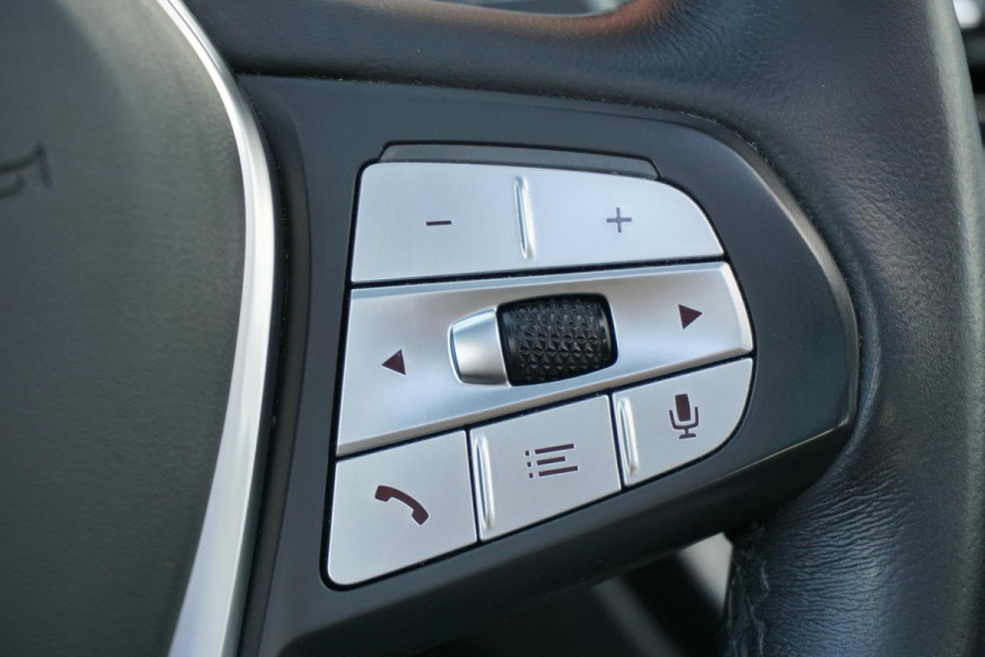 BMW iX3 High Executive 80 kWh + PANO / TREKHAAK / 360 CAMERA / HEAD-UP / PREMIUM AUDIO