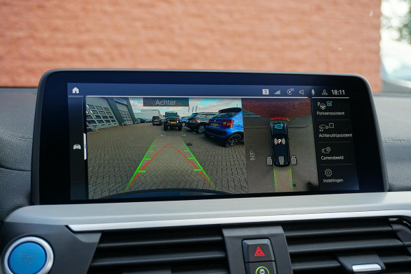 BMW iX3 High Executive 80 kWh + PANO / TREKHAAK / 360 CAMERA / HEAD-UP / PREMIUM AUDIO