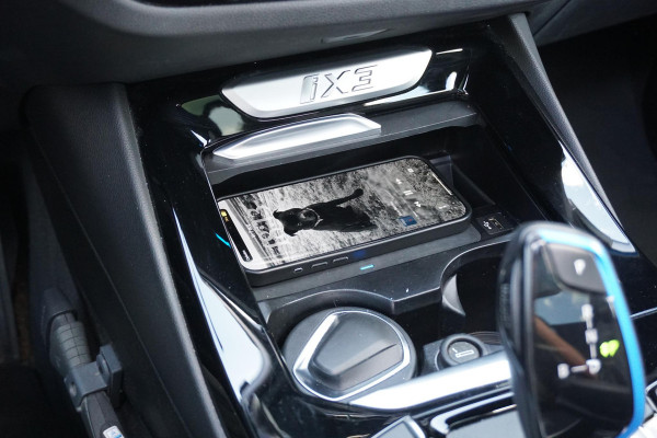 BMW iX3 High Executive 80 kWh + PANO / TREKHAAK / 360 CAMERA / HEAD-UP / PREMIUM AUDIO