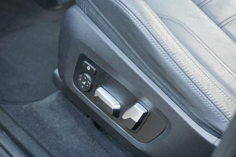 BMW iX3 High Executive 80 kWh + PANO / TREKHAAK / 360 CAMERA / HEAD-UP / PREMIUM AUDIO