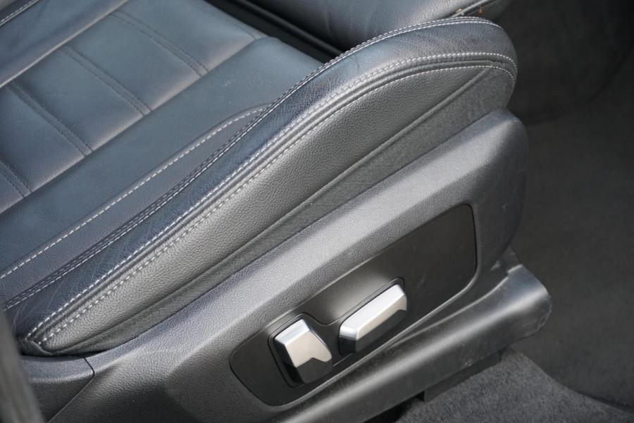 BMW iX3 High Executive 80 kWh + PANO / TREKHAAK / 360 CAMERA / HEAD-UP / PREMIUM AUDIO