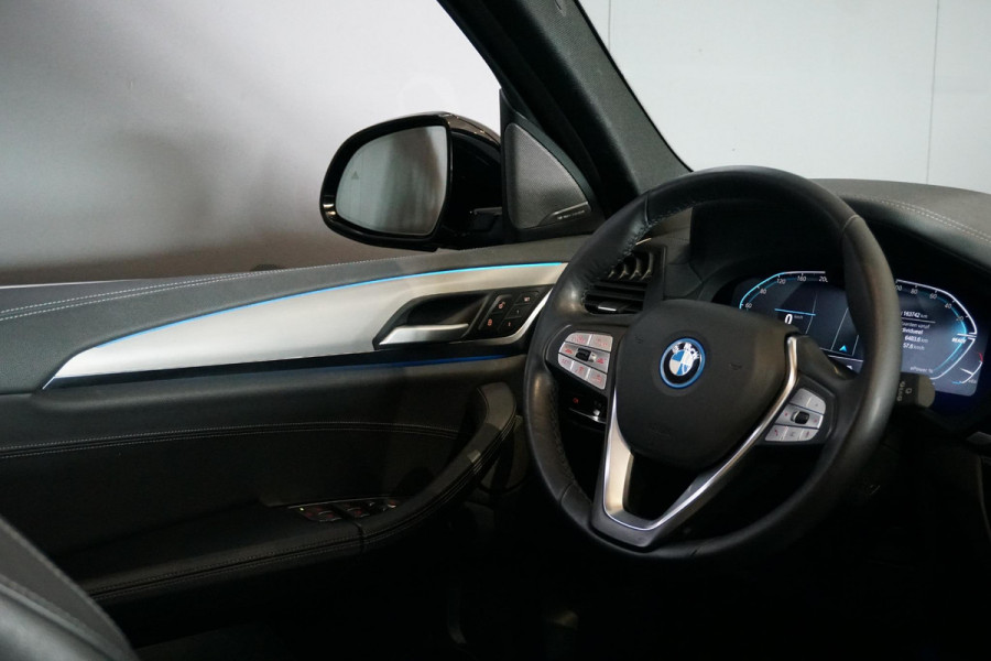 BMW iX3 High Executive 80 kWh + PANO / TREKHAAK / 360 CAMERA / HEAD-UP / PREMIUM AUDIO