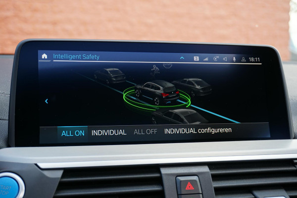 BMW iX3 High Executive 80 kWh + PANO / TREKHAAK / 360 CAMERA / HEAD-UP / PREMIUM AUDIO