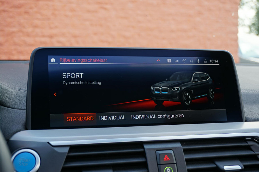 BMW iX3 High Executive 80 kWh + PANO / TREKHAAK / 360 CAMERA / HEAD-UP / PREMIUM AUDIO