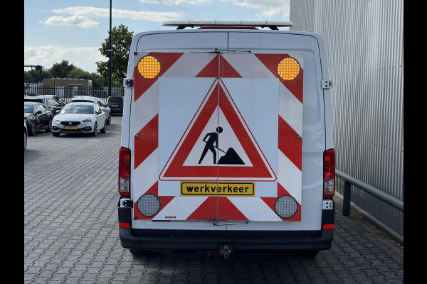 Volkswagen Crafter 35 2.0 TDI L3H2*A/C*CRUISE*HAAK*VOORRUITVERW.*PDC*