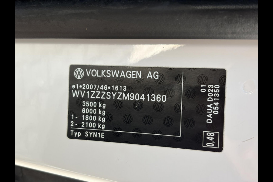 Volkswagen Crafter 35 2.0 TDI L3H2*A/C*CRUISE*HAAK*VOORRUITVERW.*PDC*