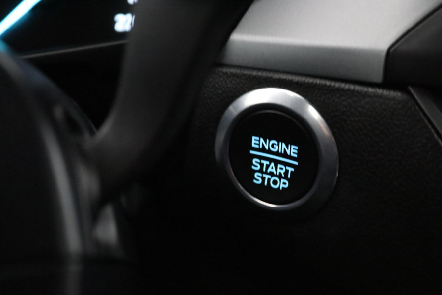 Ford FOCUS Wagon 1.0 EcoBoost Hybrid ST Line*ECC*CAM*LED*CRUISE*NAV
