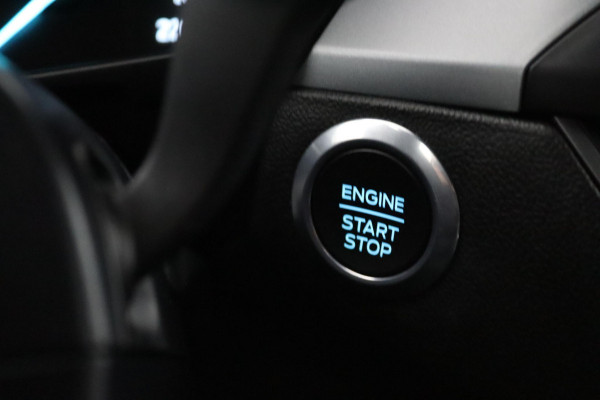 Ford FOCUS Wagon 1.0 EcoBoost Hybrid ST Line*ECC*CAM*LED*CRUISE*NAV