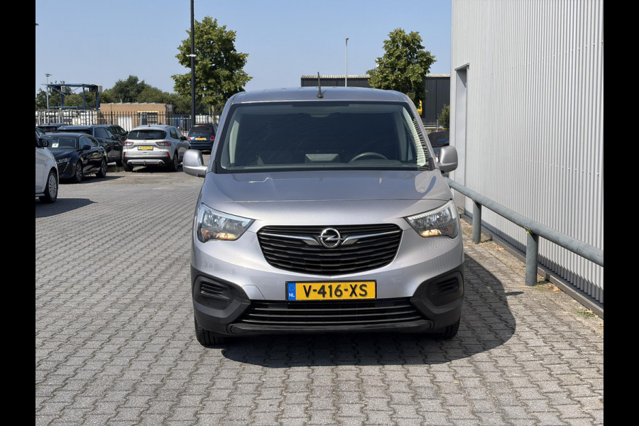 Opel Combo 1.5D L2H1*NAVI*A/C*CRUISE*HAAK*CARPLAY*PDC*SIDEBAR