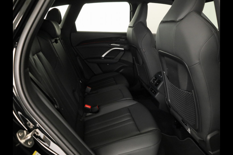 Audi Q5 S edition Competition e-hybrid 367 pk | MMI experience plus met B&O | Trekhaak, elektr. wegklapbaar | Panorama-glasdak | MMI bijrijdersdisplay |