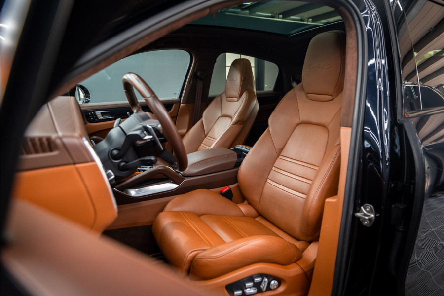 Porsche Cayenne Coupé 4.0 Turbo S E-Hybrid Keramisch / Dak / Chrono / 4WS / Luchtv. / Softcl. / VOL