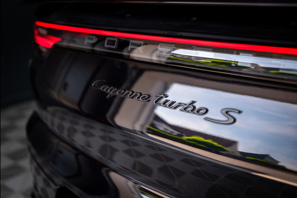 Porsche Cayenne Coupé 4.0 Turbo S E-Hybrid Keramisch / Dak / Chrono / 4WS / Luchtv. / Softcl. / VOL