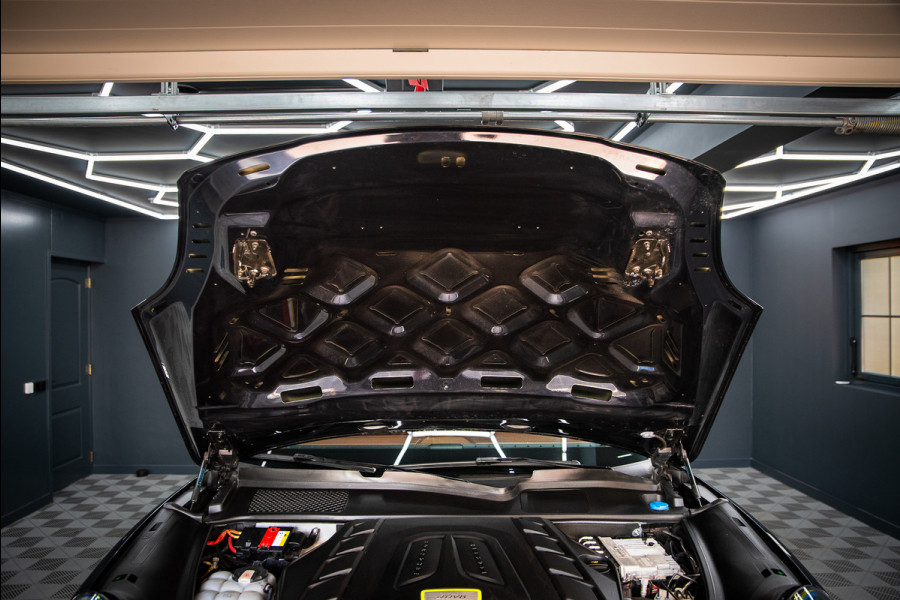 Porsche Cayenne Coupé 4.0 Turbo S E-Hybrid Keramisch / Dak / Chrono / 4WS / Luchtv. / Softcl. / VOL