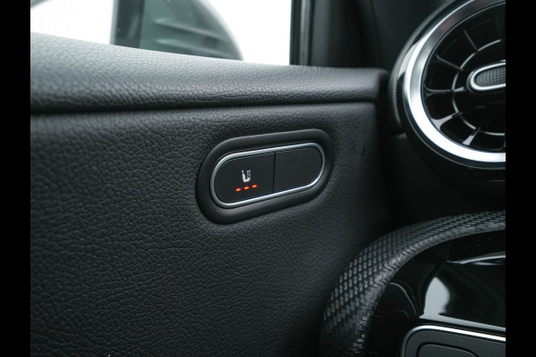 Mercedes-Benz A-Klasse 180 Advantage Style-Pack (INCL-BTW) Aut. *WIDESCREEN-DIGI-COCKPIT | LEATHER-MICROFIBRE | CAMERA | NAVI-FULLMAP | ECC | PDC | CRUISE | CARPLAY | HEATED-SPORTSEATS | CARBON-INLAY | DAB | SHIFT-PADDLES | 16"ALU*