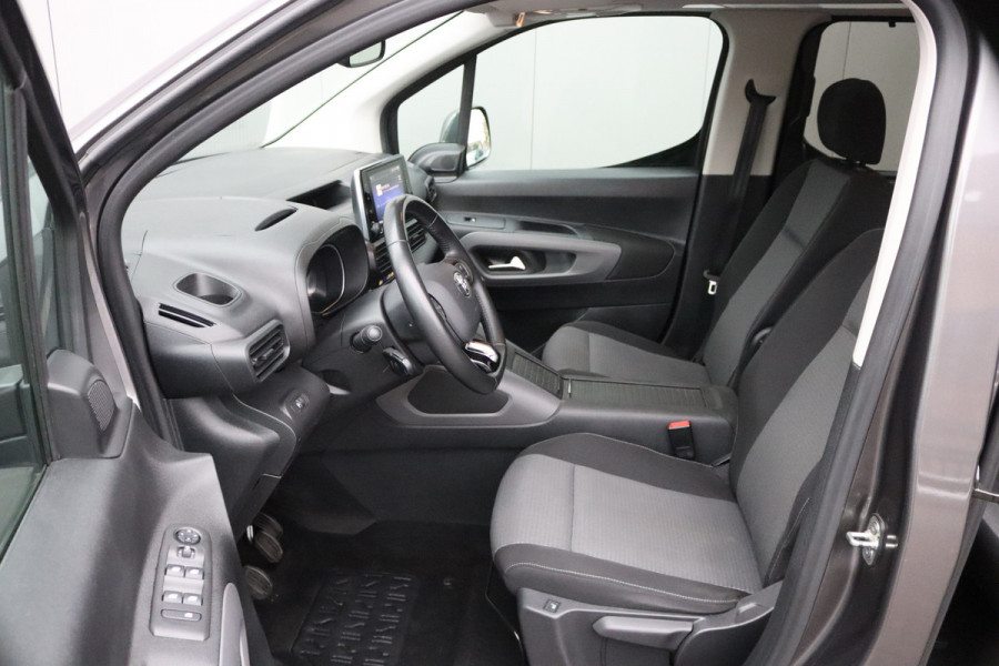 Toyota PROACE CITY Verso 1.2 Turbo 110PK Dynamic Camera/Adaptive-cruise/Stoelverwarming/Panoramadak