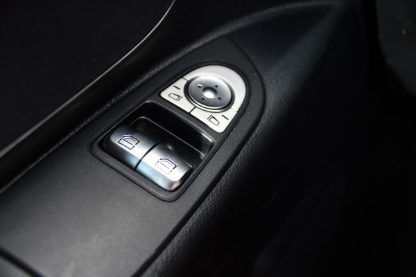 Mercedes-Benz Vito 119 CDI L3 PB Edition Camera, Cruise, Carplay, LED, 190pk, Stoelverwarming, Trekhaak, multimedia, Automaat, Uniek!