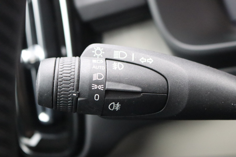 Volvo XC40 T5 Recharge PHEV Inscription Leder/Camera/Parkeerhulp/Elektr.-klep