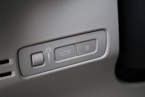 Volvo XC40 T5 Recharge PHEV Inscription Leder/Camera/Parkeerhulp/Elektr.-klep
