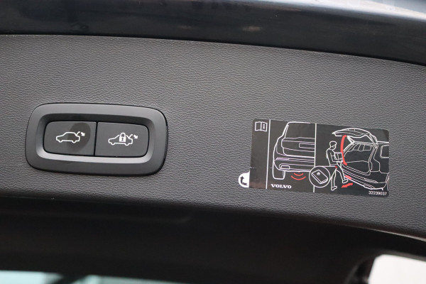 Volvo XC40 T5 Recharge PHEV Inscription Leder/Camera/Parkeerhulp/Elektr.-klep
