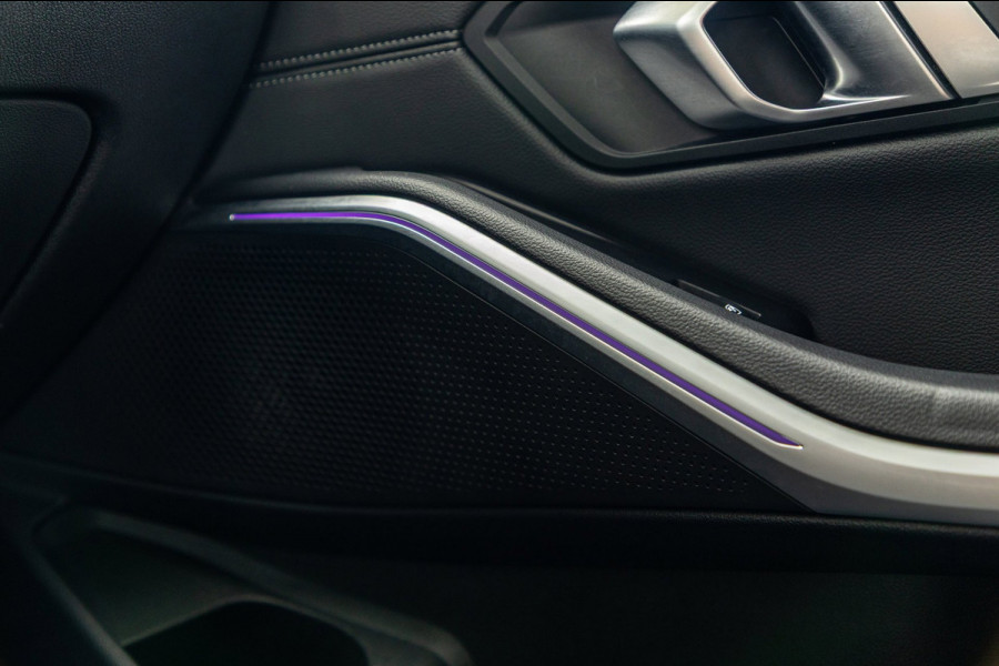BMW 3-serie 318d 190 PK High Executive Edition Dravitgrau metallic I Leder I Led I HiFi I Head Up I Sportstoelen I NL Auto I NAP