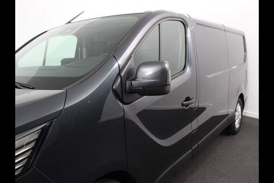 Renault Trafic 2.0 Blue dCi 150 Automaat T30 L2H1 Advance Navigatie Airco Lichtmetalen velgen Betimmering Trekhaak Camera Parkeer sensoren
