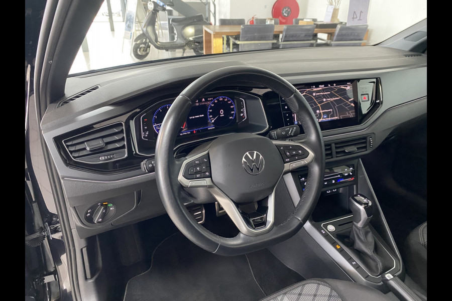 Volkswagen Polo 1.0 TSI R-Line Business DSG 110 PK Panoramadak / Camera /Carplay / Navigatie / IQ Light