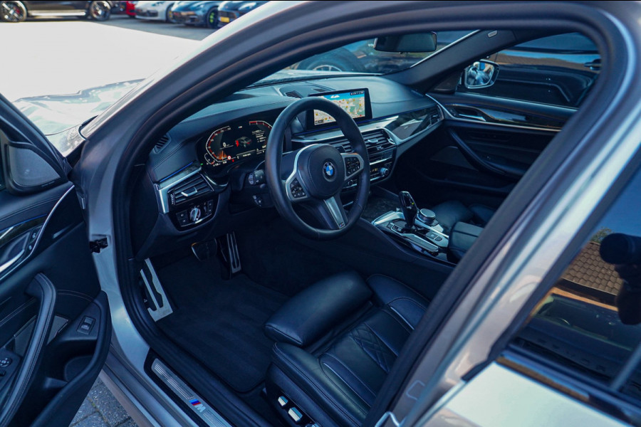 BMW 5 Serie 520i High Executive Edition | Schuifdak | Adaptieve Cruise | Camera | Nappa Leder | Origineel NL | Dealer onderhouden