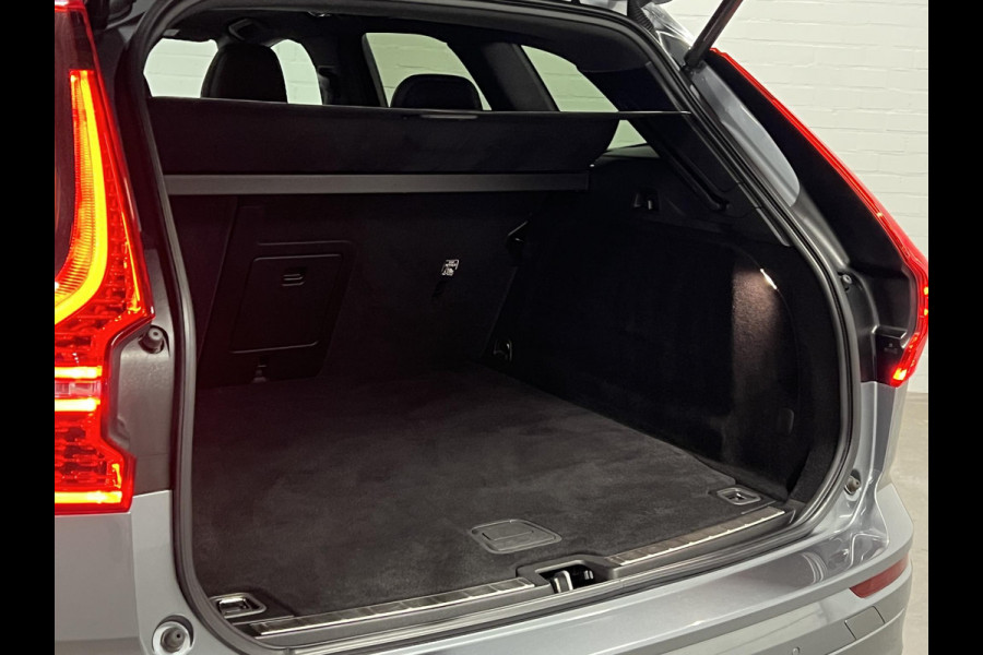Volvo XC60 2.0 Recharge T6 AWD R-Design Adapt. Cruise | Open dak | Stuur-/Stoelverwarming | Blis | Camera | Carplay | Achterbank verwarmd