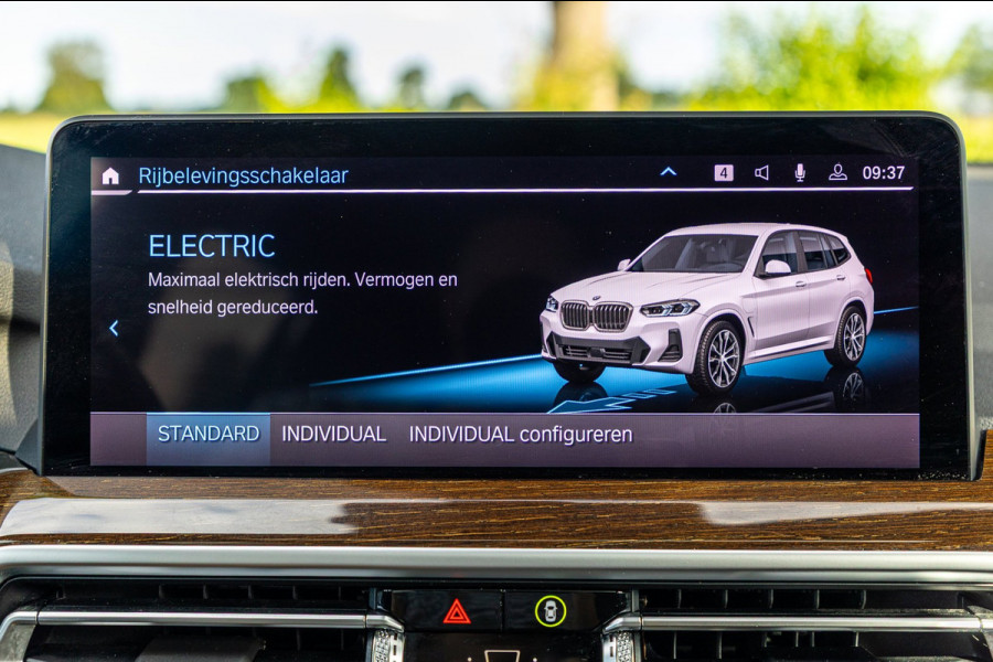 BMW X3 XDrive30e M-Sport Soh 92% I Alpinweiss I Panoramadak I Laser Led I HiFi I NL Auto I NAP I CarPlay I Android