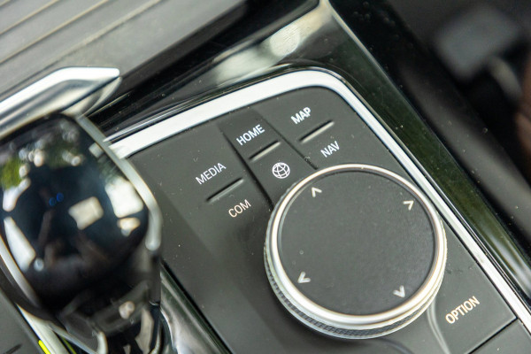 BMW X3 XDrive30e M-Sport Soh 92% I Alpinweiss I Panoramadak I Laser Led I HiFi I NL Auto I NAP I CarPlay I Android
