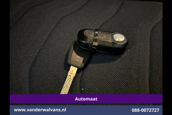 Iveco Daily 35S16V 157pk Automaat 3500kg Trekhaak L2H1 Euro6 Airco | Camera | Navigatie | LM Velgen Cruisecontrol, Bijrijdersbank