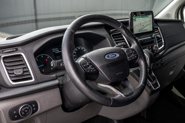 Ford Transit Custom 2.0 EcoBlue L2H1 | 170 PK | Automaat | DC 5-Zits | LED | Camera | Carplay | Cruise | PDC | Trekhaak